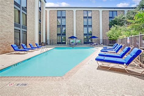 Hotels in Richardson from $59 .